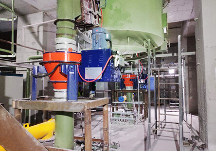 河北鋼鐵粉體秤使用現場